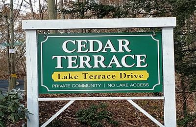 Cedar Terrace on candlewood lake