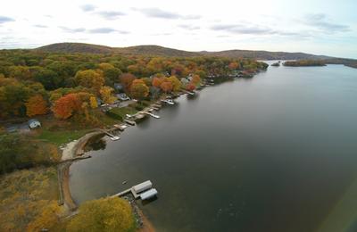 Cedar Terrace on candlewood lake